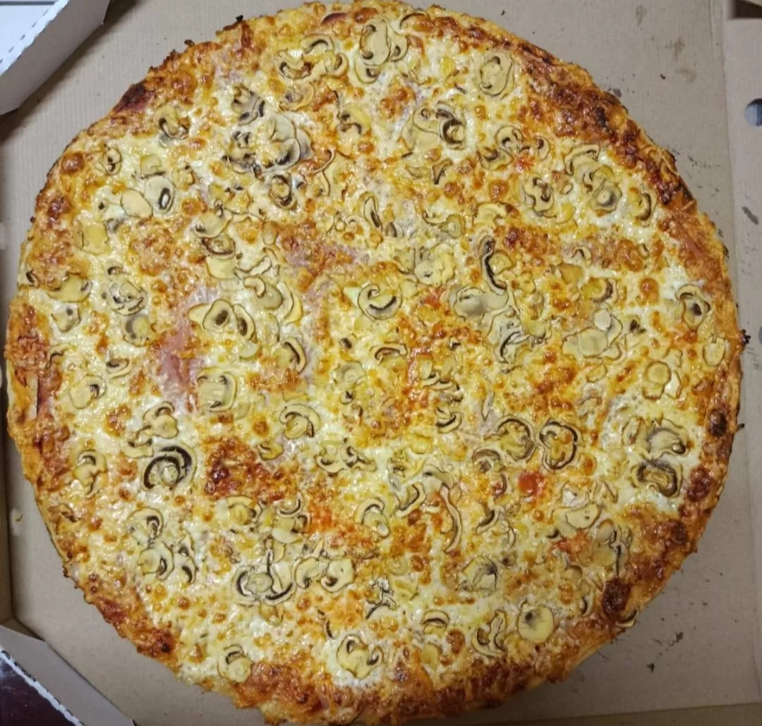 Pizza mešana